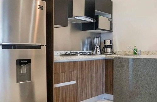 Leon Apartment | Luxury Apt with Balcony l León Gto