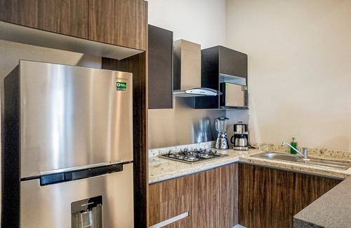 Leon Apartment | Luxury Apt with Balcony l León Gto
