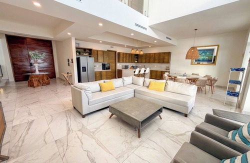 Bahia Kino House | Luxury Beach Front House 4BR/4B w/pool/grill