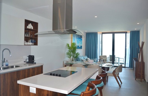 Bucerias Apartment | Luxury Beachfront Condo in Bucerias - Arama Bay