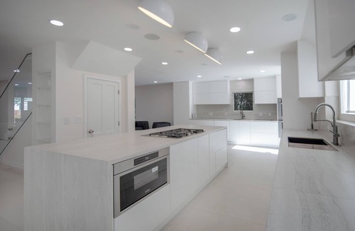 Beverlywood Villa | Luxury Beverly Hills Villa Heated Pool, Sauna, ADU Guesthouse Private Retreat