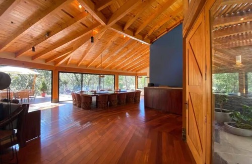 Tapalpa Cabin | Luxury cabin for 24 people with large jacuzzi