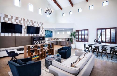 McCormick Ranch Apartment | Luxury Condos by Meridian CondoResorts- Scottsdale