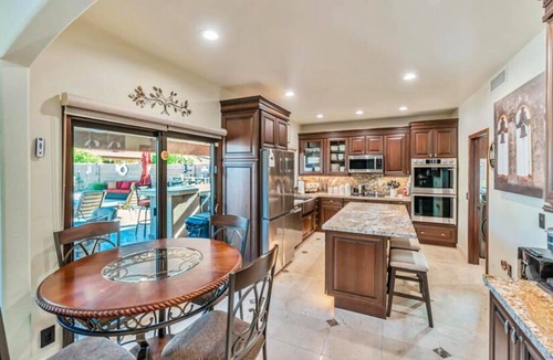 Adobe Hills House | Luxury Family Vacation Home Rental Glendale, AZ, Arizona Retreat Resort-style Outdoor Living with .
