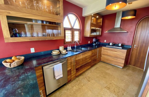 Playa Las Gatas House | Luxury Home with Breathtaking Views in Zihuatanejo