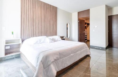 Monterrey Apartment | Luxury in Fundidora 9 guests Wifi 3BR 2Bath