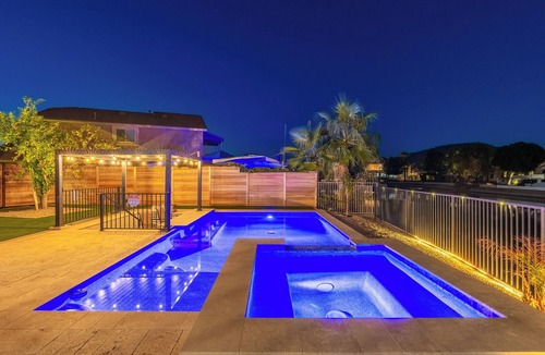 Arrowhead Lakes House | Luxury Lakehouse, Putting Green, Heated Pool with Sunken bar