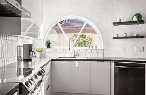 Pinnacle Peak Cottage | Luxury N Scottsdale home with guesthouse