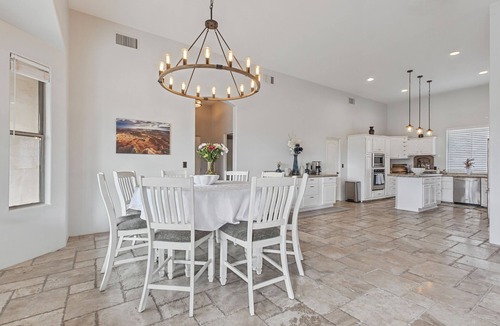 Anthem House | Luxury Oasis Resort Pool Pickleball Golf Fireplace