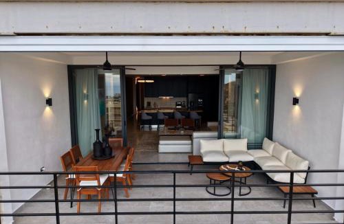 Libertad Apartment | Luxury Penthouse w Rooftop Jacuzzi in Cabo