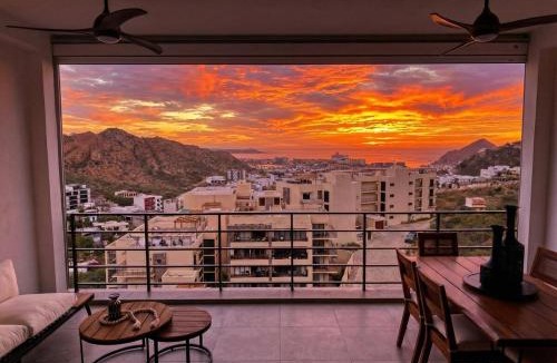 Libertad Apartment | Luxury Penthouse w Rooftop Jacuzzi in Cabo