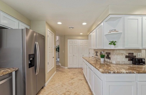 Lakewood House | Luxury Phoenix Oasis Private Pool Mountain Views Fast Wi-Fi