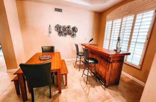 Avondale Villa | Luxury Pool Home! Amazing Back Yard Oasis