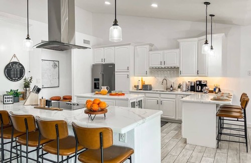 Mesa House | Luxury Resort Estate | Pool | Games | 8 Bedrooms