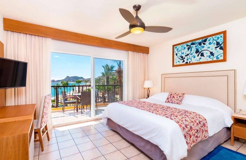 El Medano Ejidal Resort | Luxury Resort-Oceanfront-Villa del Palmar Cabo San Lucas