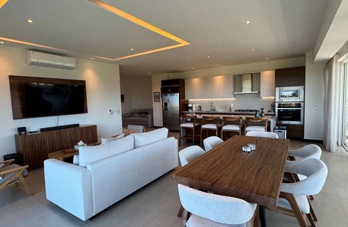 Marina Vallarta Apartment | Luxury Retreat, VGolf. Marina Vallarta.