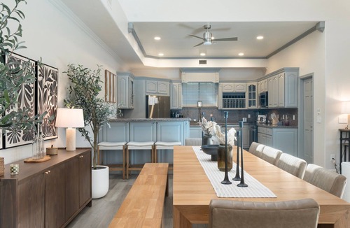 Fountain Hills House | Luxury Retreat,Heated Pool+Hot Tub,Views,Sleeps 12