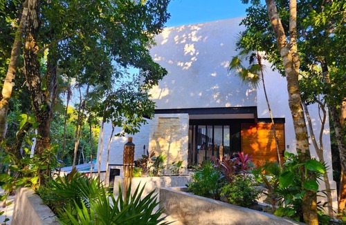 Akumal Villa | LUXURY VILLA MULUK + CASITA! WALK TO THE BEACH!