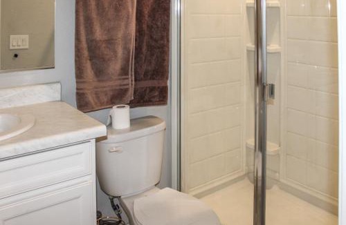 Maryvale House | Mackenzie - Private Bedrooms with Shared Bathroom in Co-Living House