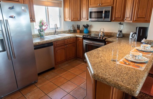 Zona Hotelera Condo | Magnificent Beach Front Mañanitas 2 Bedroom Condo w/Spectacular Views!