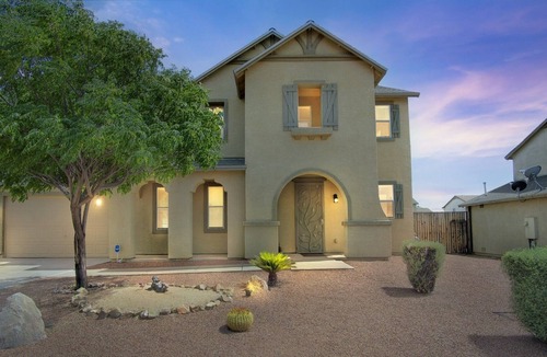 Drexel Heights House | Magnificent Whole House at Tucson Mtn Village sleeps 8 by RedAwning