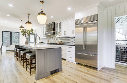 Lake Arrowhead House | Main House + Apartment Near Lake Arrowhead Village