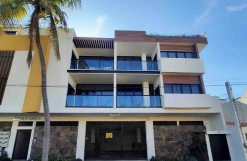 Mazatlan Apartment | Malecon at 450M : Swimming pool : Ideal for Carnival