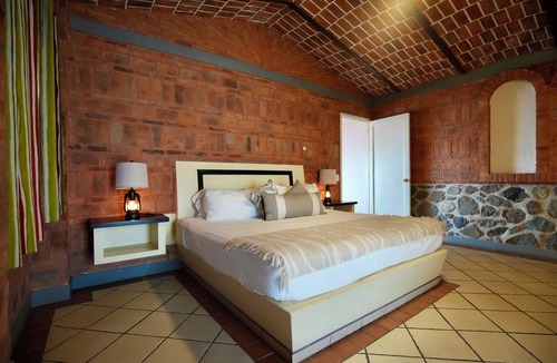 San Juan Cosala Hotel | Mama Chuy Hotel & Villas Ajijic
