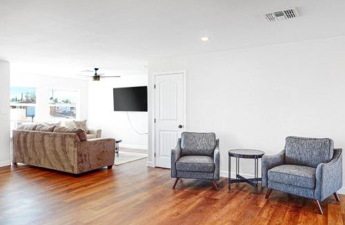 Tucson House | Manassas Place