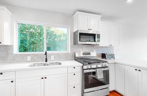 Tucson House | Manassas Place