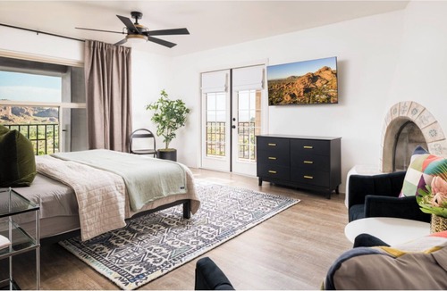 Paradise Valley House | Mansion on the Mountain in Paradise Valley with Breathtaking views!