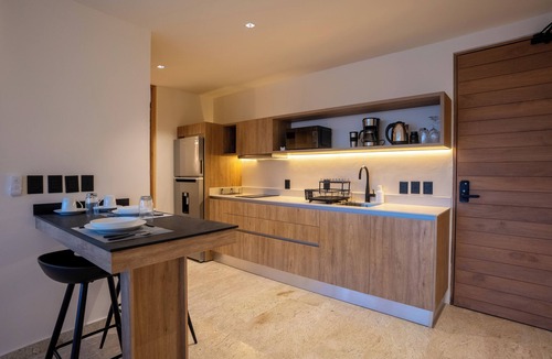 Downtown Cancun Apartment | Mar by Kasamia