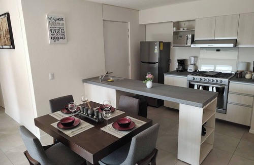 Guadalajara Apartment | Maravilia 3BE/2BA/2