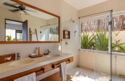Zihuatanejo Villa | Marea Beachfront Villas