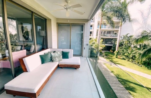 Ixtapa House | Marina-front Apartment in Ixtapa nearby beaches and cycling trail!
