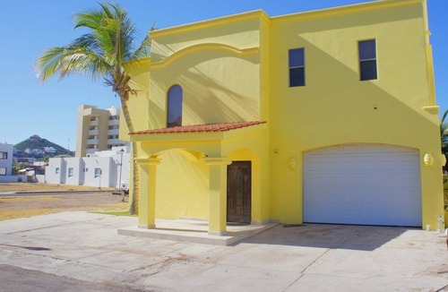 Marina Real House | Marina Real 4 Bedroom home and private pool!!