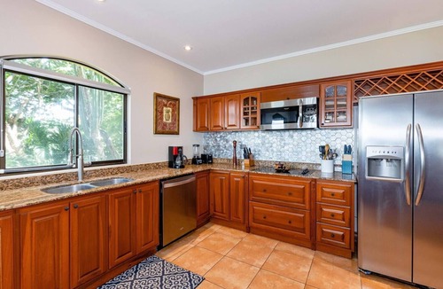 Playa Hermosa Condo | Mariners Point C1 – 3-Bedroom Villa on Bluff Above Playa Hermosa with Private Pool