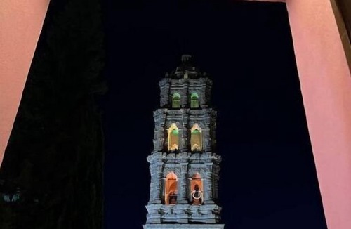 San Luis Potosi Hotel | Master queen suite