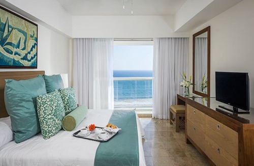 Puente del Mar Hotel | Mayan Palace 1 Bedroom Suite - Acapulco