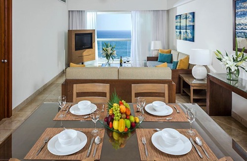 Puente del Mar Hotel | Mayan Palace 2 Bedroom Suite - Acapulco