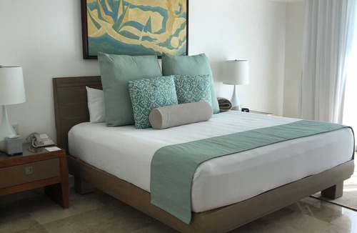 Villa Juarez Hotel | Mayan Palace Luxury Golf and Beach in Riviera Maya