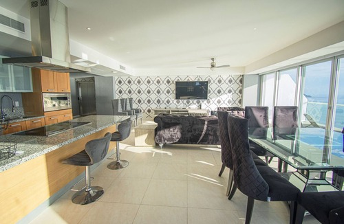 Quintas del Mar Condo | Mazatlan Ultimate Beachfront Luxury: Peninsula Tower Retreat - Perfect Getaway