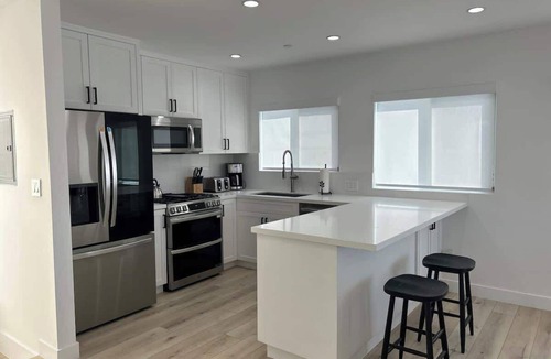 Sand Section Apartment | MB Modern Sand Section Sea View
