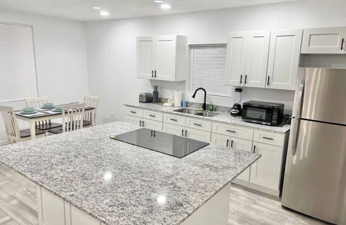 McAllen House | McAllen Home Pecan - Bicentennial