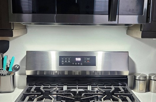 Goodyear Apartment | Mdern 1 Bedroom apartment perfect for Spring Training season,Nascar races events
