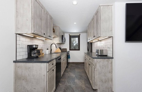 Big Sky Meadow Village Villa | Meadow View on Golf Course