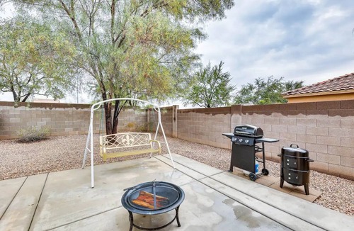 East Mesa House | Mesa Vacation Home - Sleeps 12 - Close to Golf Courses and SO MUCH MORE!