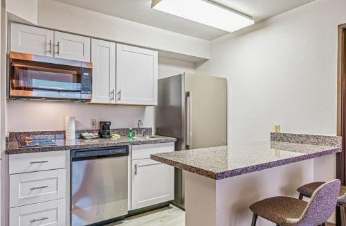 Chandler Apartment | Metro Chandler Extended Stay - Cosy King