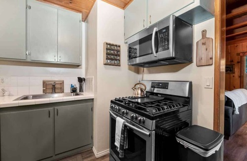 Crestline House | Micro Cabin | 1Bed + Loft