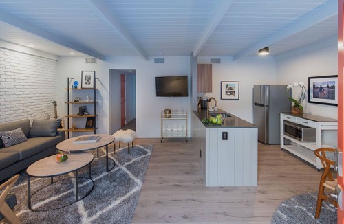 Old Las Palmas House | Mid-Century 2BR + Poolside Patio | Old Las Palmas | The Weekend